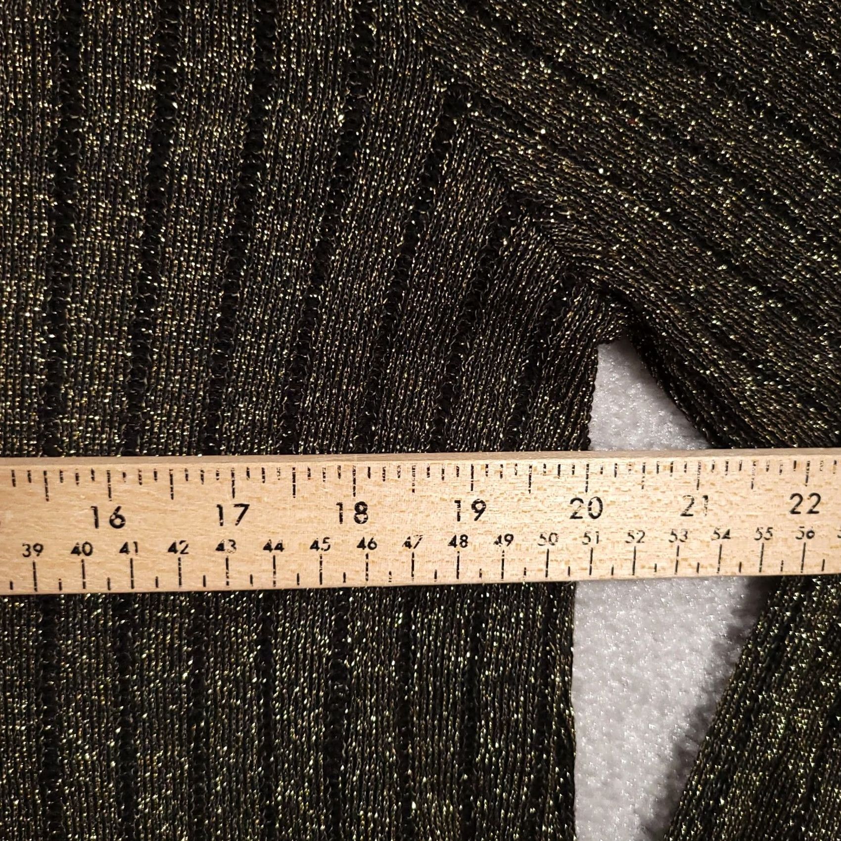 Vintage VINTAGE Alfred Dunner Shirt Women S Gold Black L/S Sweater Shimmer USA Ribbed 90s Mens Women Girls? Size S / US 4 / IT 40 - 5 Thumbnail