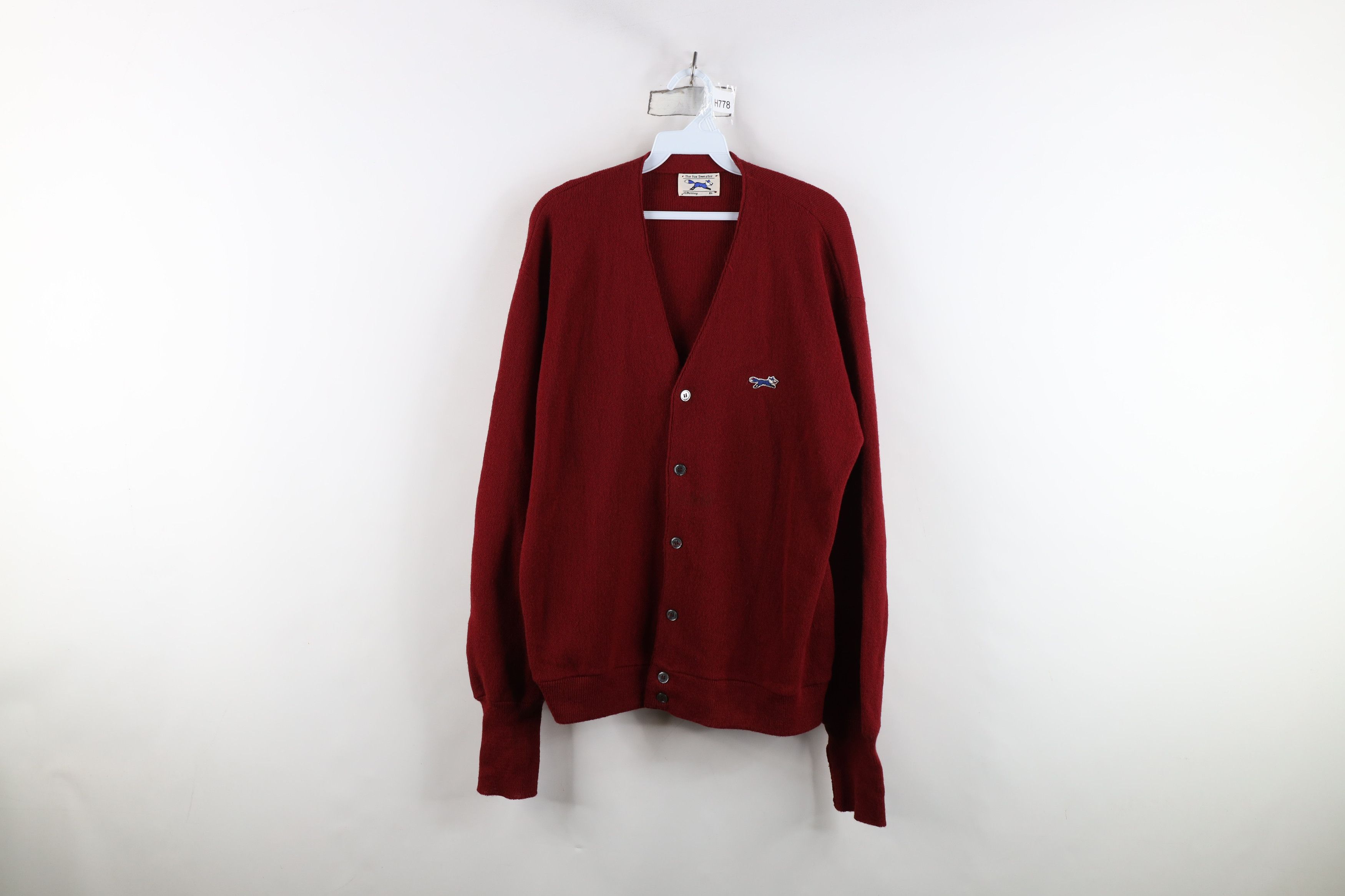 Vintage Vintage 70s Streetwear Knit Button Cardigan Sweater Red USA Size US XL / EU 56 / 4 - 1 Thumbnail