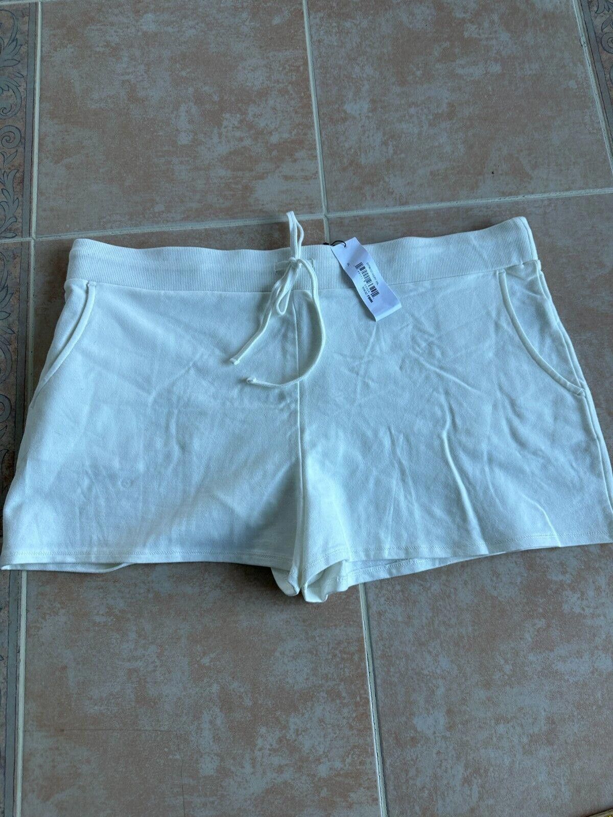 Designer The Drop Light Terry White shorts Women Size XXL Size 42" / US 20 - 1 Thumbnail