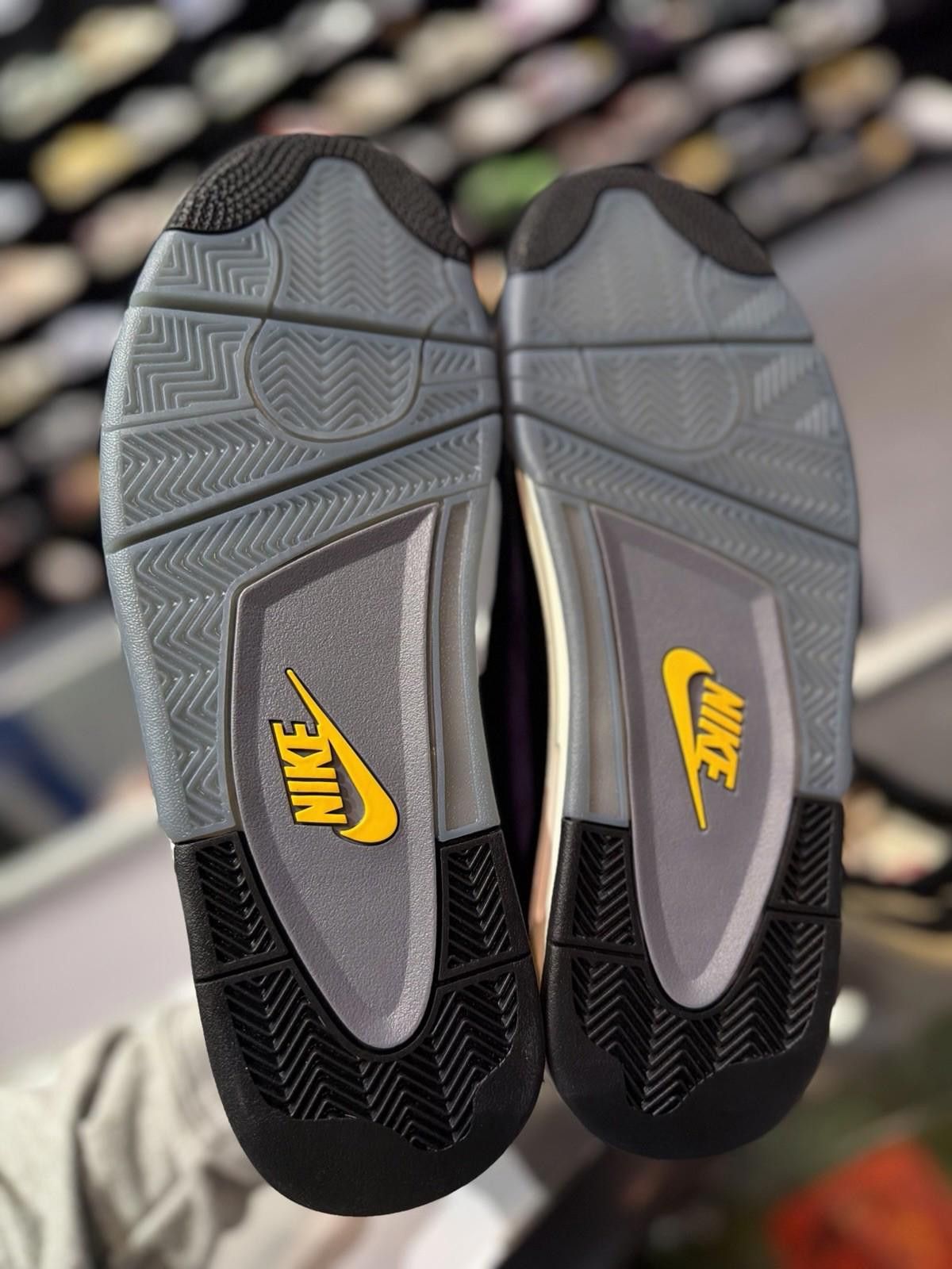 Jordan Brand Air Jordan 4 Retro Lakers "Imperial Purple" FV5029-500 (13) Size US 13 / EU 46 - 10 Thumbnail
