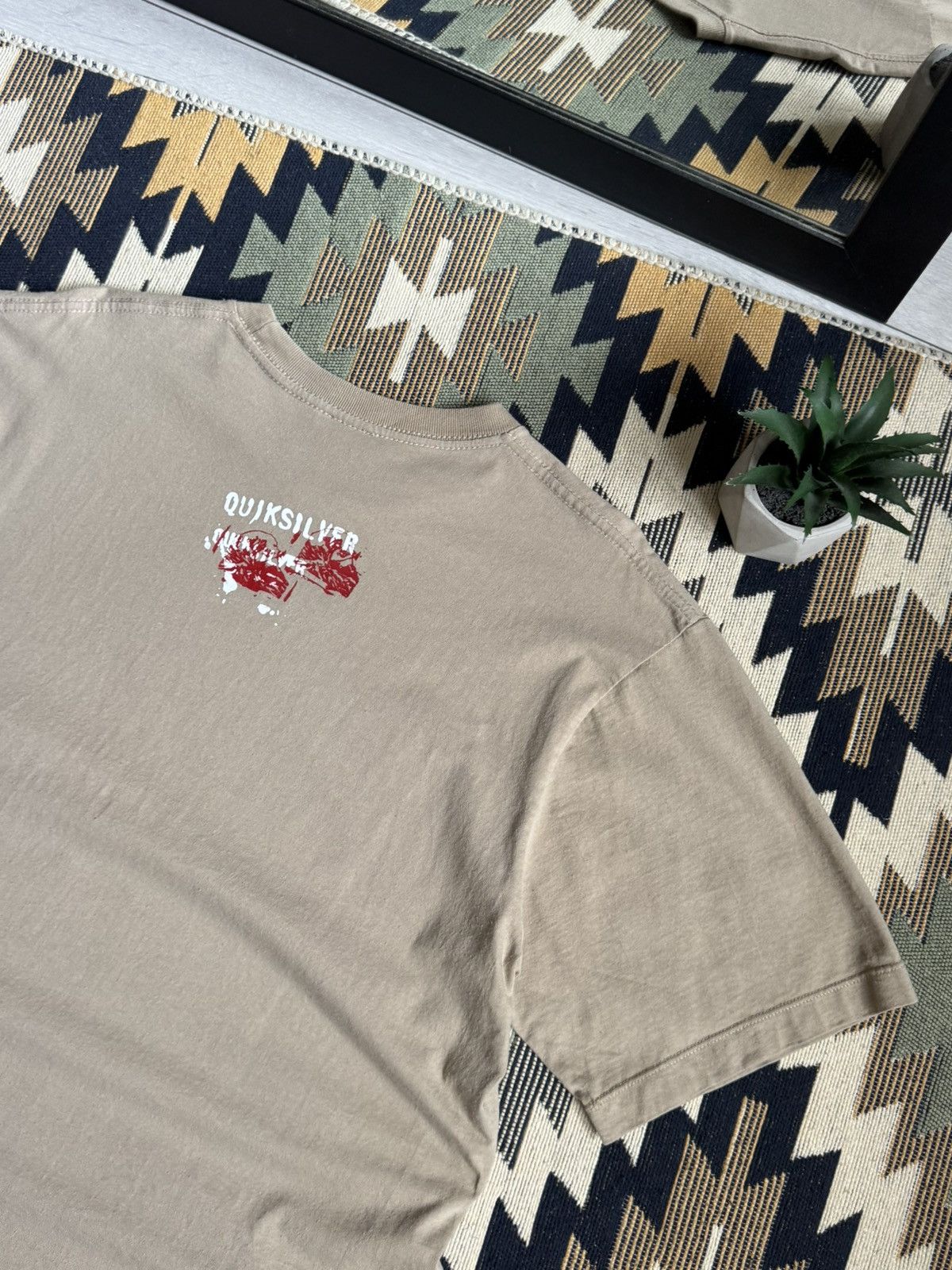 Quiksilver Vintage Quiksilver Big Logo Y2K T-shirt Surfstyle Size US XL / EU 56 / 4 - 6 Thumbnail