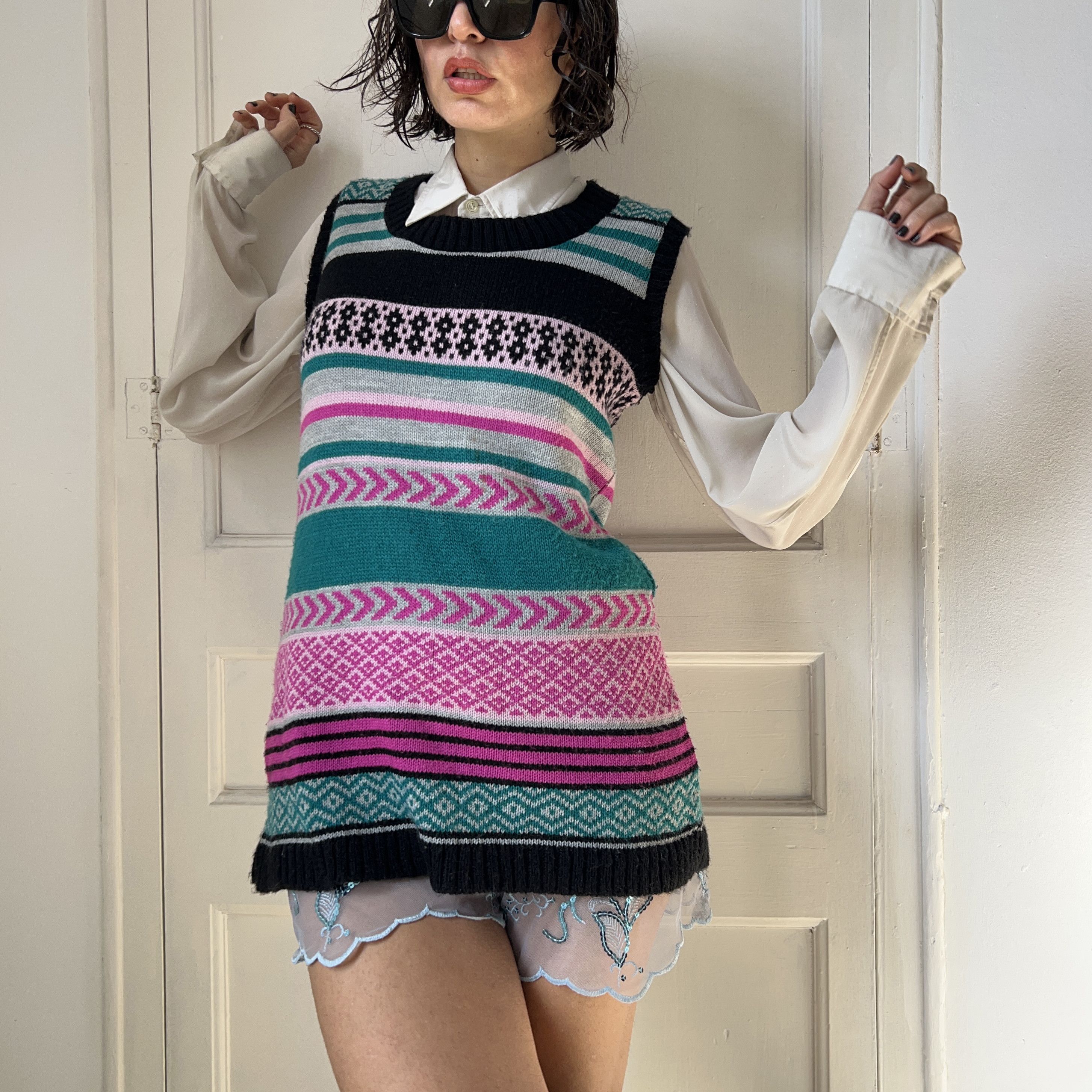 Vintage Vintage 90s Fair Isle Sweater Vest Size M / US 6-8 / IT 42-44 - 7 Thumbnail