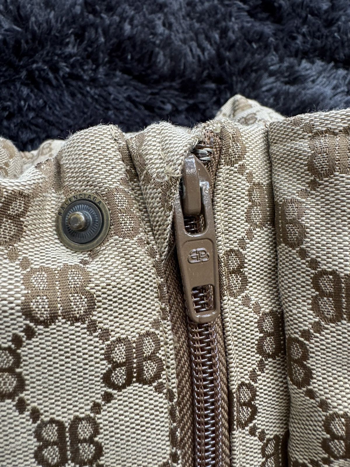 Balenciaga × Gucci Balenciaga x Gucci Monogram Puffer Jacket Size US XL / EU 56 / 4 - 5 Thumbnail