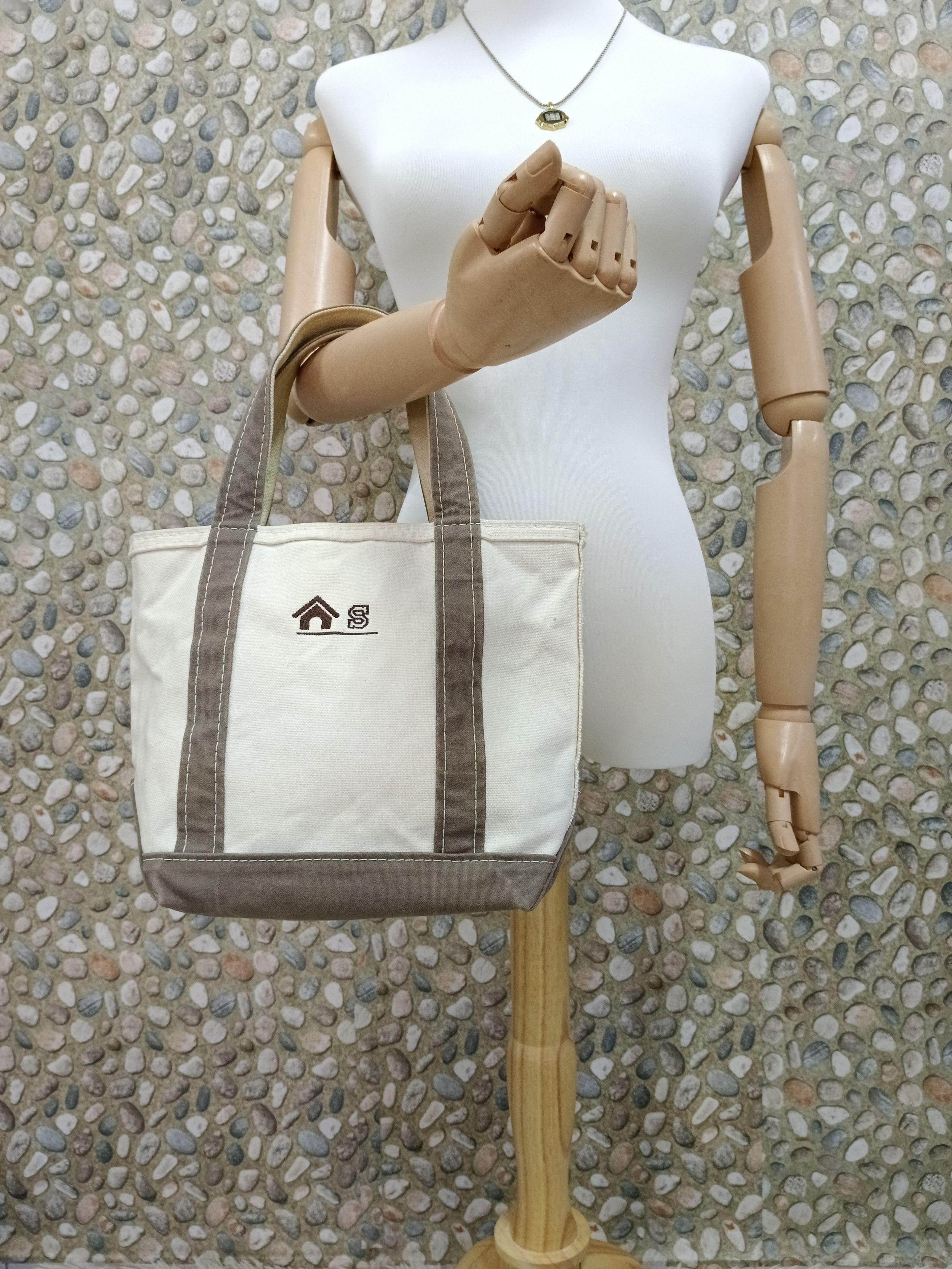L.L. Bean DiSTRESS L.L BEAN VINTAGE HARD CANVAS TOTE BAG Size ONE SIZE - 1 Thumbnail