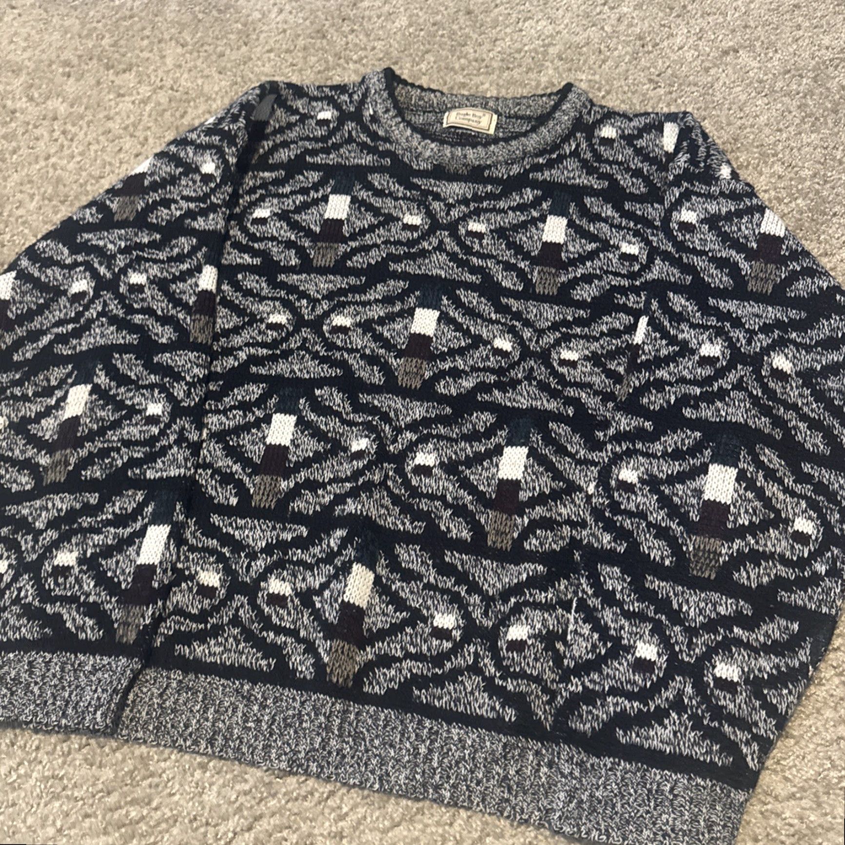 Bugle Boy VINTAGE Bugle Boy Sweater Geometric Pattern Acrylic Knit Black White Large Mens Pullover 80s Size US L / EU 52-54 / 3 - 4 Thumbnail