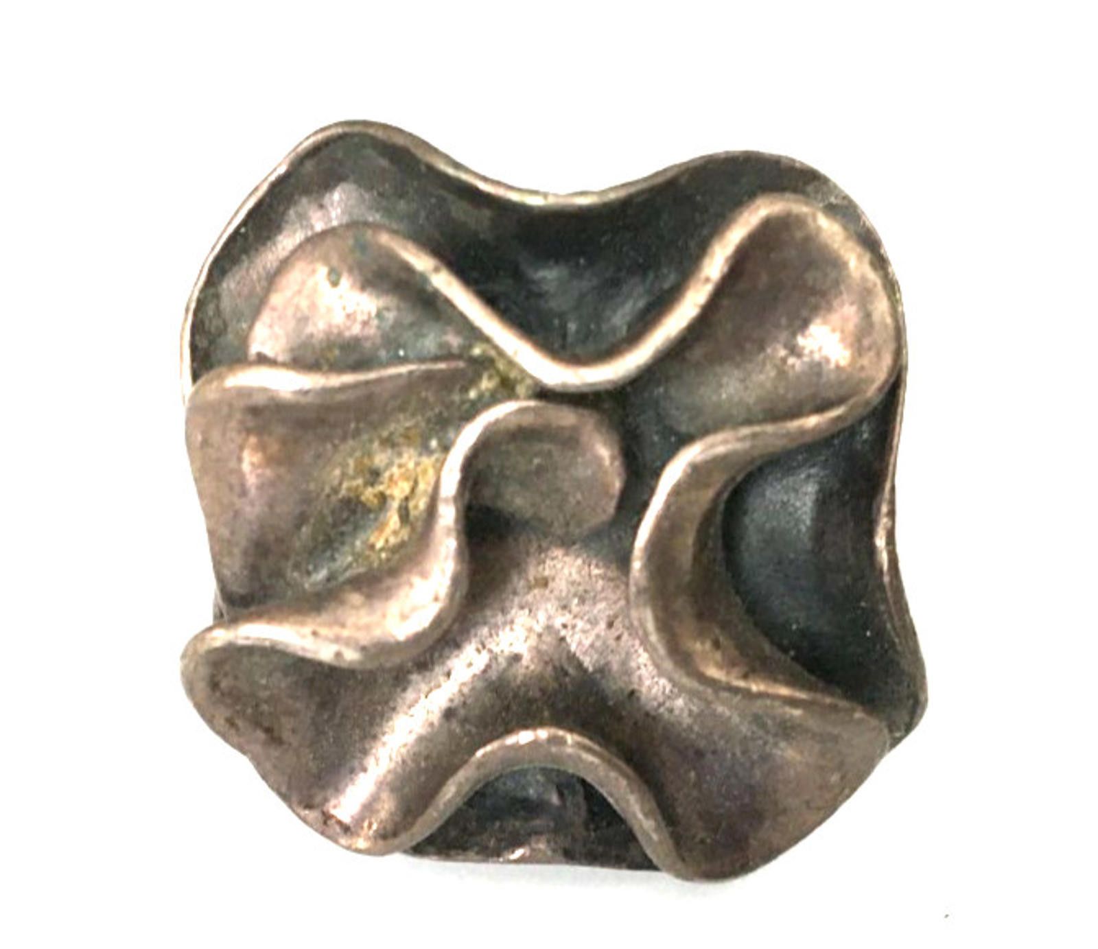 Sterling Silver HEAVY Vintage Silpada Ring 925 sterling silver size 6 Ring Size ONE SIZE - 2 Thumbnail