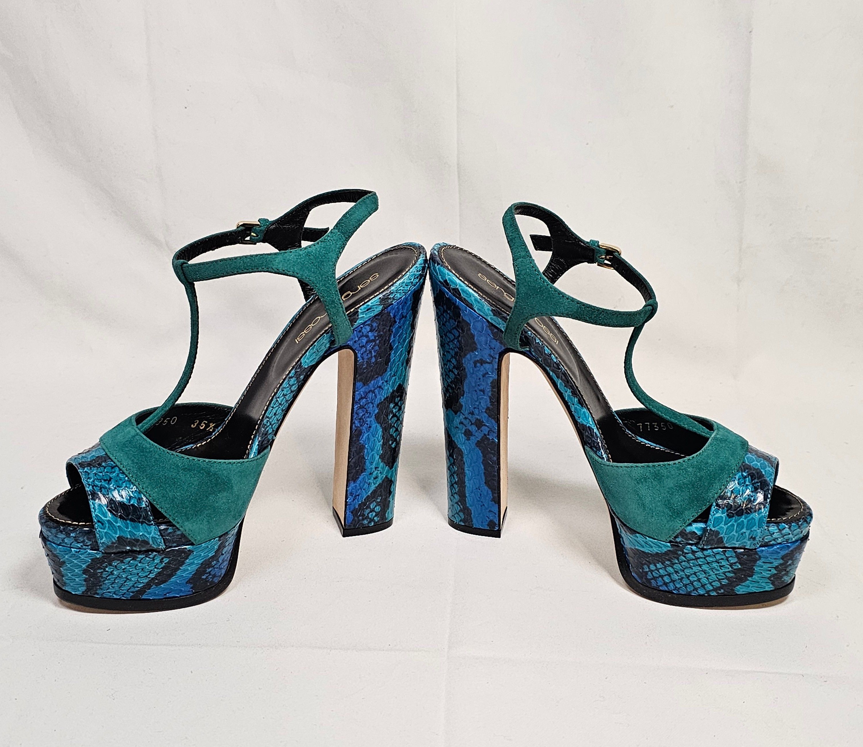 Sergio Rossi Sergio Rossi Elaphe Suede Python Leather Platforms Size 5.5 Size US 5.5 / IT 35.5 - 2 Thumbnail