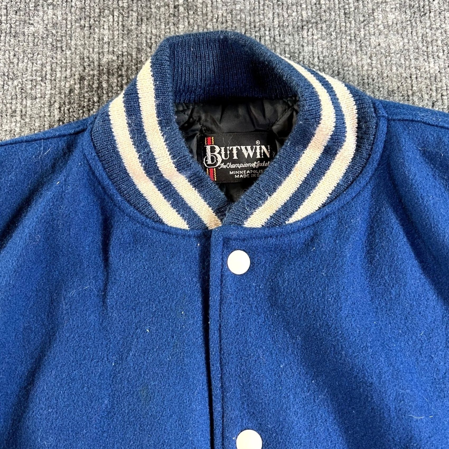 Vintage VINTAGE Butwin Varsity Jacket Mens XL Blue White Wool Leather Letterman Buckeye Jacket Size US XL / EU 56 / 4 - 3 Thumbnail