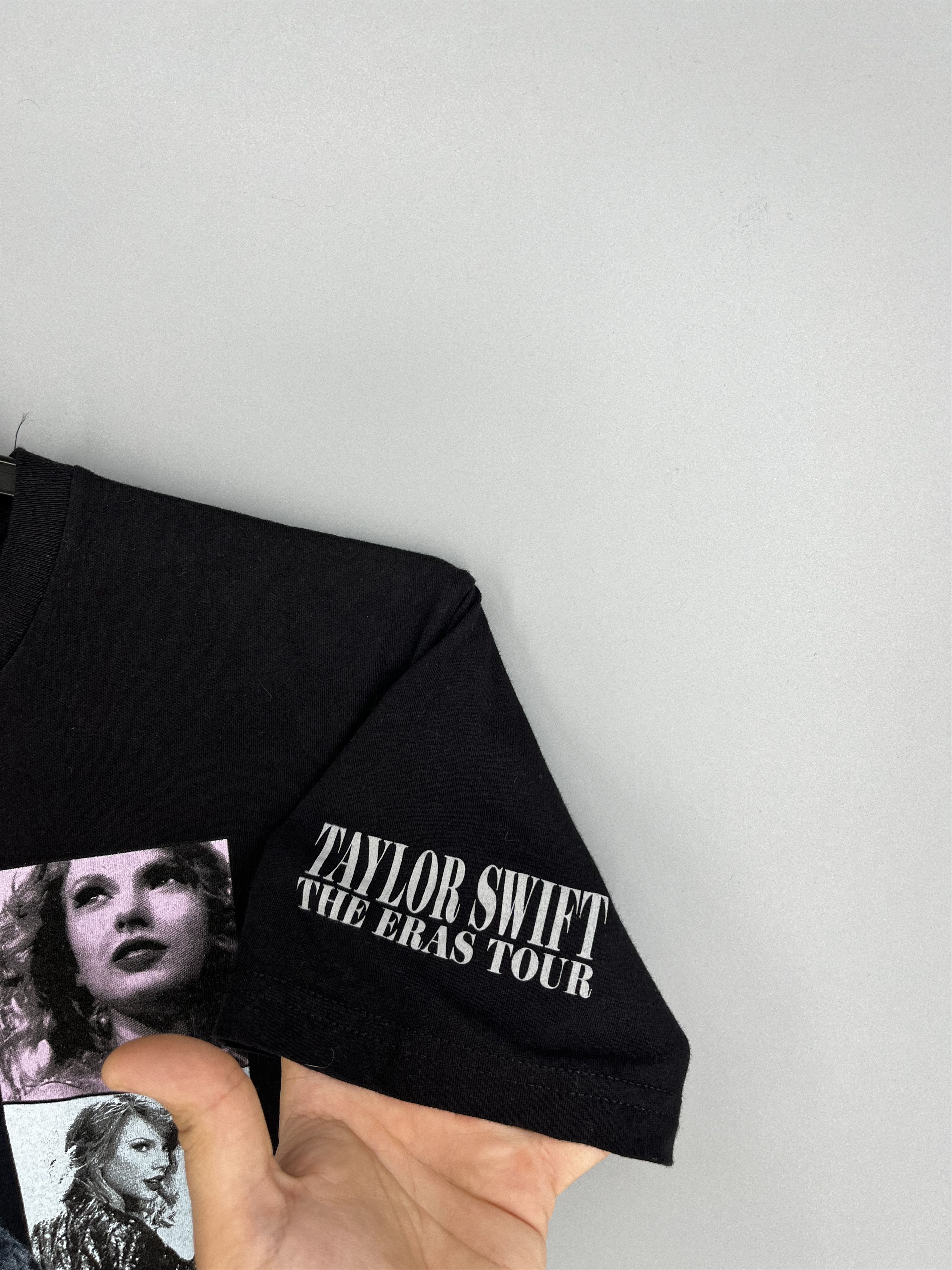 Band Tees Taylor Swift Reputation Stadium Tour T-Shirt Size S Size US S / EU 44-46 / 1 - 7 Thumbnail