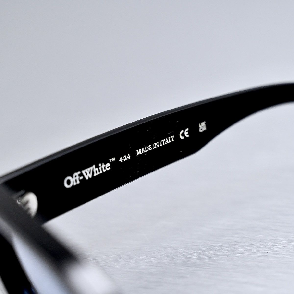Off-White OFF WHITE ARTHUR SUNGLASSES Size ONE SIZE - 5 Thumbnail
