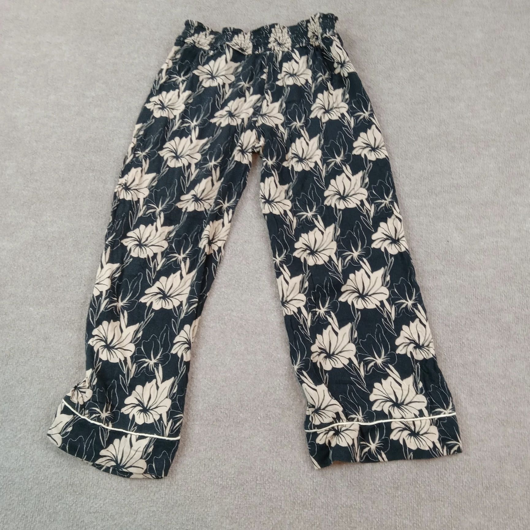 O'Neill O'Neill Women's Beach Pants Small Black Beige Floral Wide Leg Stretchy Size 28" / US 6 / IT 42 - 8 Thumbnail