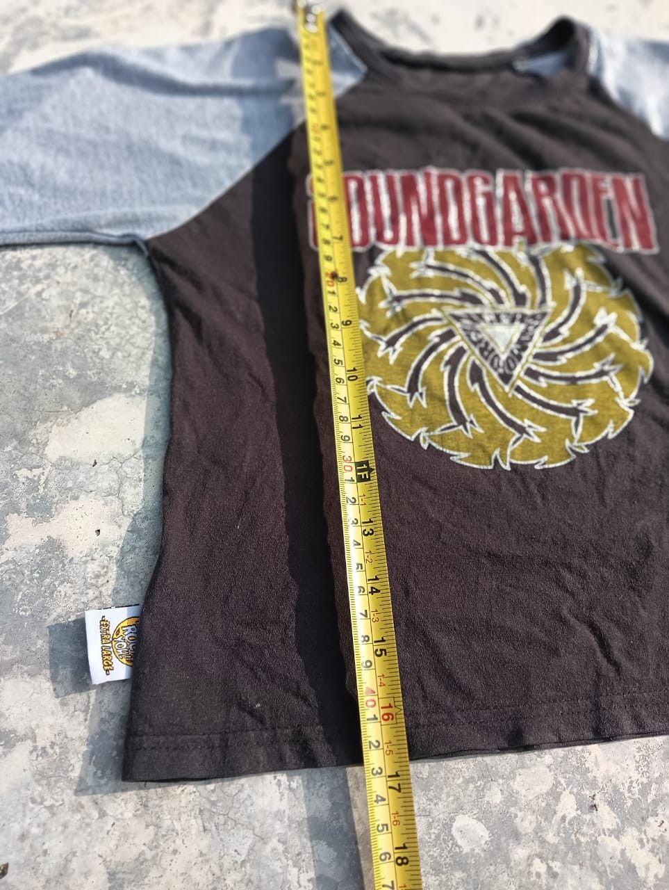 Band Tees Soundgarden bad motor finger kids shirt Size US XXS / EU 40 - 6 Thumbnail