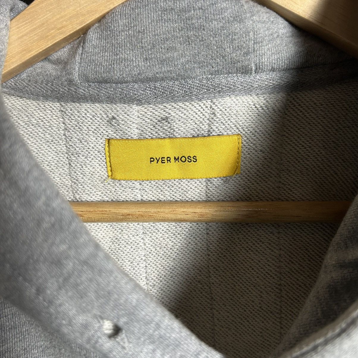 Pyer Moss PYER MOSS Big Logo Crop Top Hoodie Size XL / US 12-14 / IT 48-50 - 4 Thumbnail