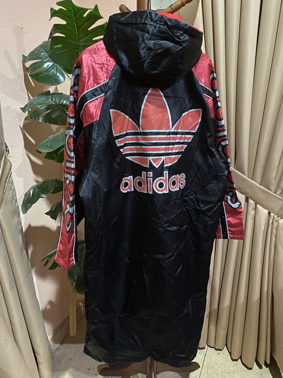Adidas VINTAGE ADIDAS RUN DMC MASTER JAY RAINCOAT LONG COAT Size US M / EU 48-50 / 2 - 5 Thumbnail