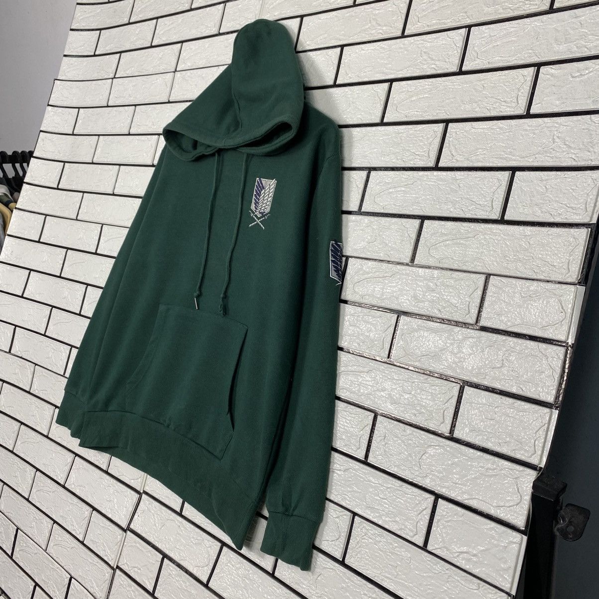 Japanese Brand Attack On Titan Hoodie Jacket Big Logo Design Size US M / EU 48-50 / 2 - 3 Thumbnail
