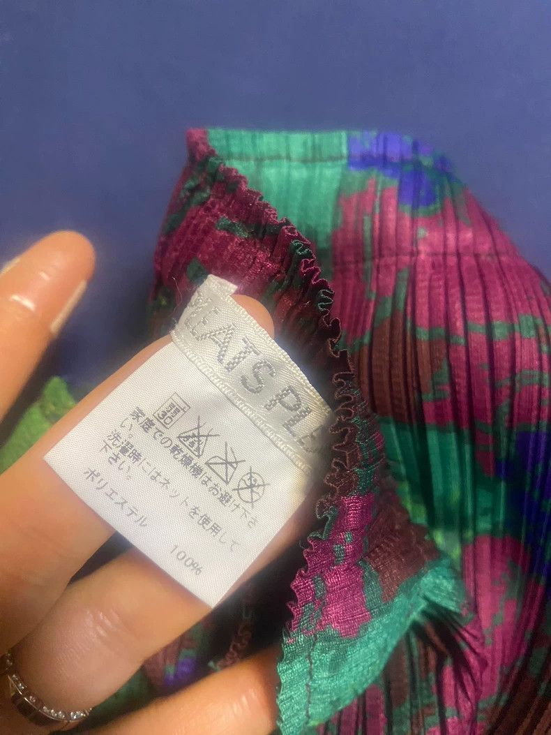 Issey Miyake Issey Miyake size:3 A vintage skirt of purple grapevine vi Size 31" - 2 Thumbnail