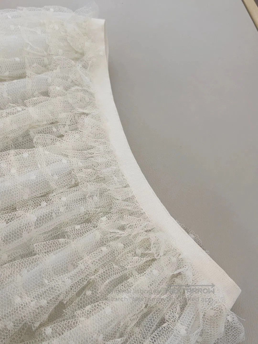 Valentino RED VALENTINO White Lace Skirt. Size US 26 / EU 42 - 4 Thumbnail