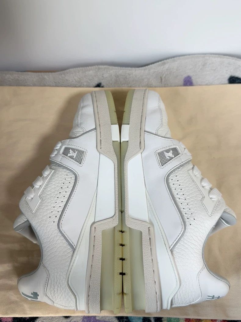 Louis Vuitton Louis Vuitton Trainer leather lace-up embossed low-cut fas Size US 6.5 / IT 36.5 - 5 Thumbnail