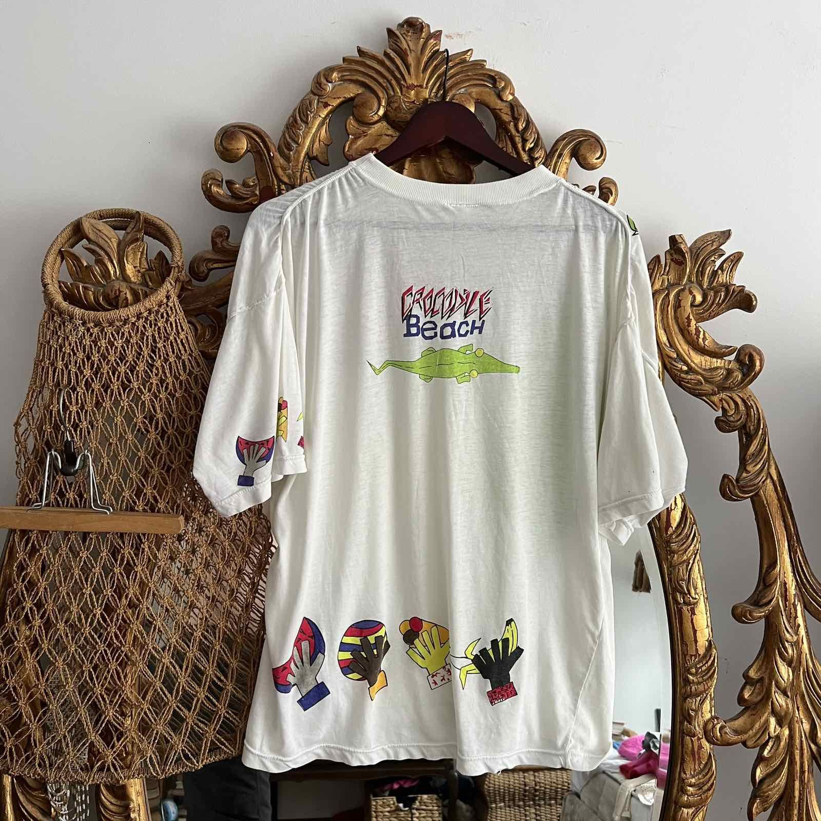 Adidas × Vintage Vintage 80s Adidas Crocodile Beach Tee T-Shirt Pop Art Size US XL / EU 56 / 4 - 2 Thumbnail