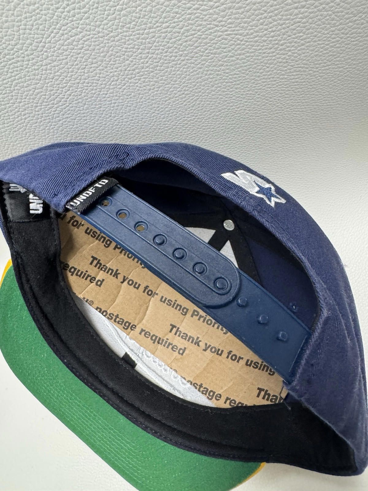 Starter × Undefeated Starter Undefeated SnapBack Hat Size ONE SIZE - 7 Thumbnail