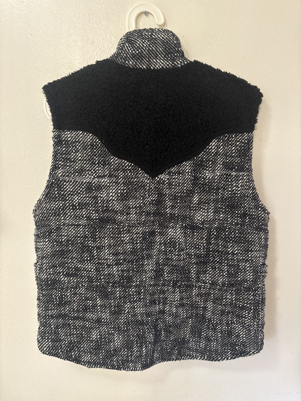 18 East 18 East Vest Size US S / EU 44-46 / 1 - 2 Thumbnail