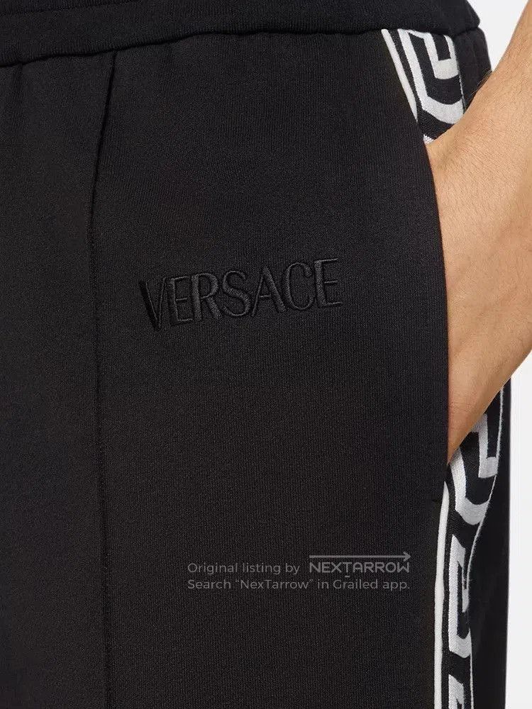 Japanese Brand Versace Sports Pants. Size US 44 / EU 60 - 9 Thumbnail