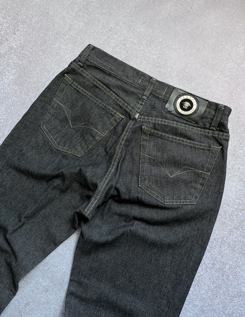 Versace × Vintage Vintage Versace Gray Denim Jeans Y2K 30 Size US 30 / EU 46 - 2 Thumbnail