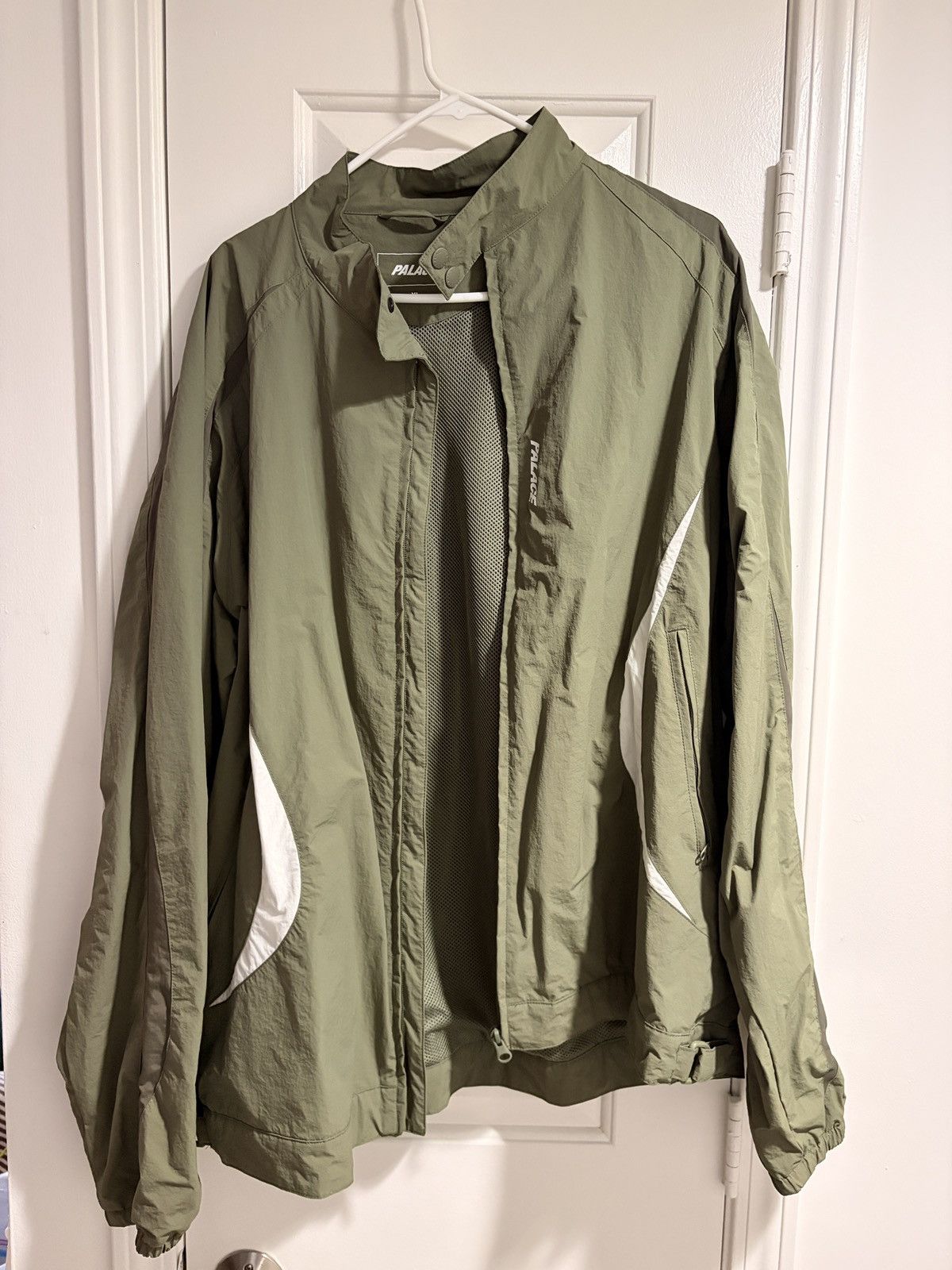Palace Palace Lotties Head Gas Jacket | Grailed