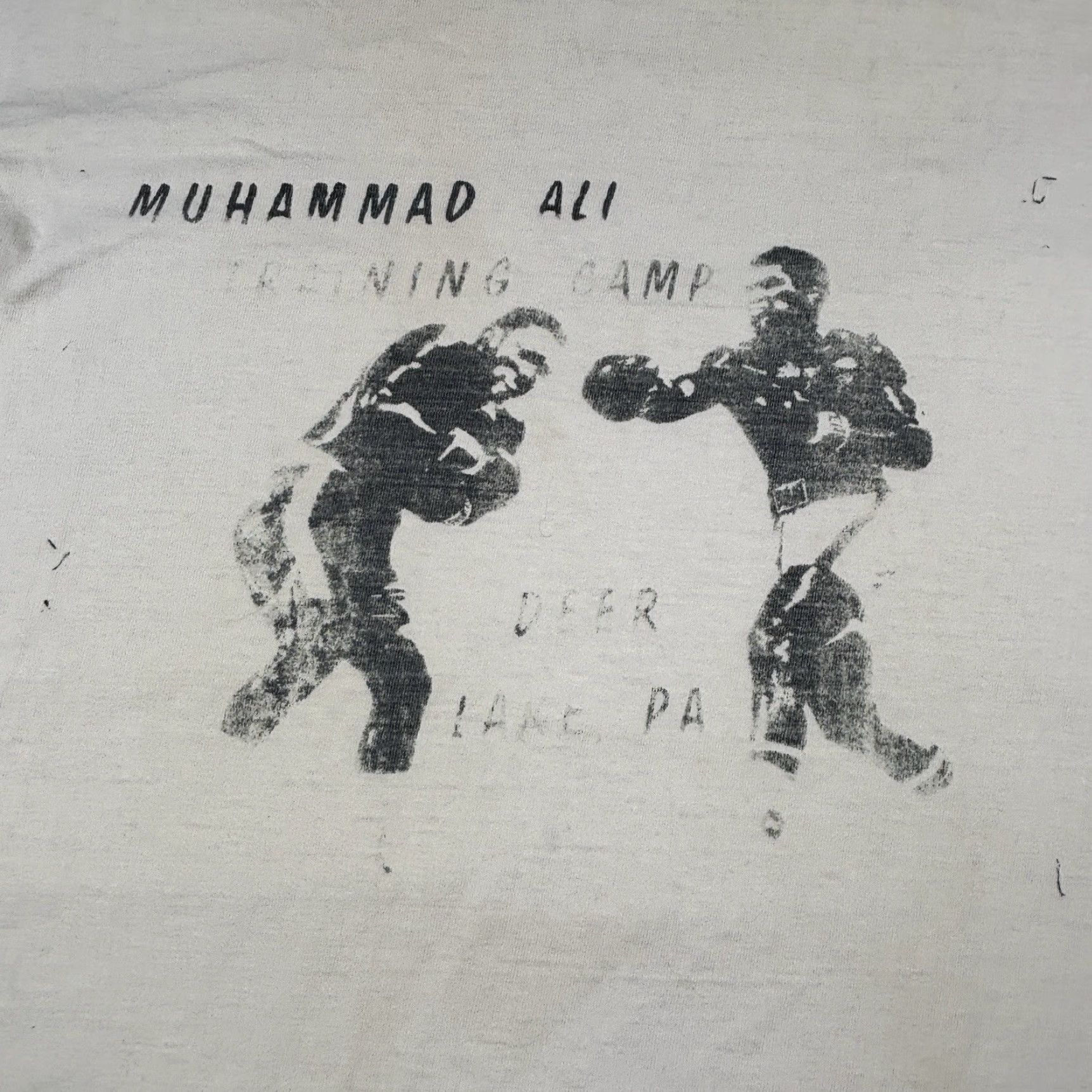 Vintage VINTAGE Muhammad Ali Tshirt Deer Lake Camp Early-Mid 70s Champ Era Shirt Unisex XLT White 1970s Graphic Tee Sports Mens Womens Boys Girls Size US XL / EU 56 / 4 - 2 Thumbnail