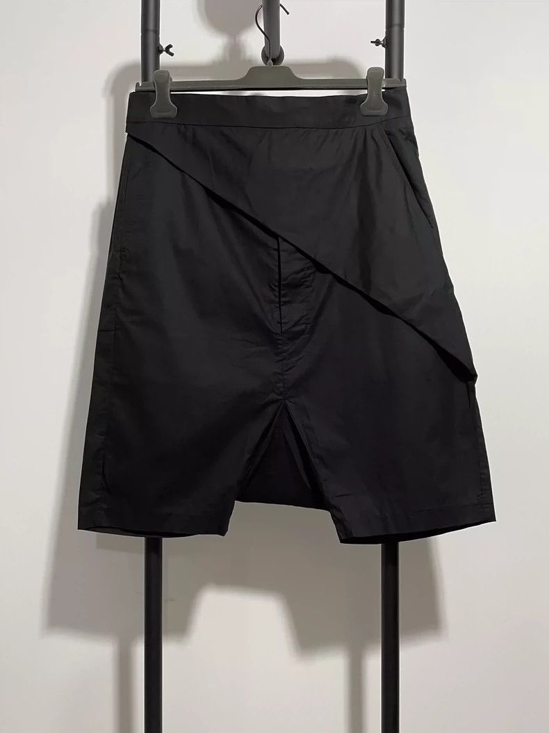 Rick Owens rick owens size US 48 Slant breeches shorts 2502-Nextarrow Size US 32 / EU 48 - 1 Thumbnail
