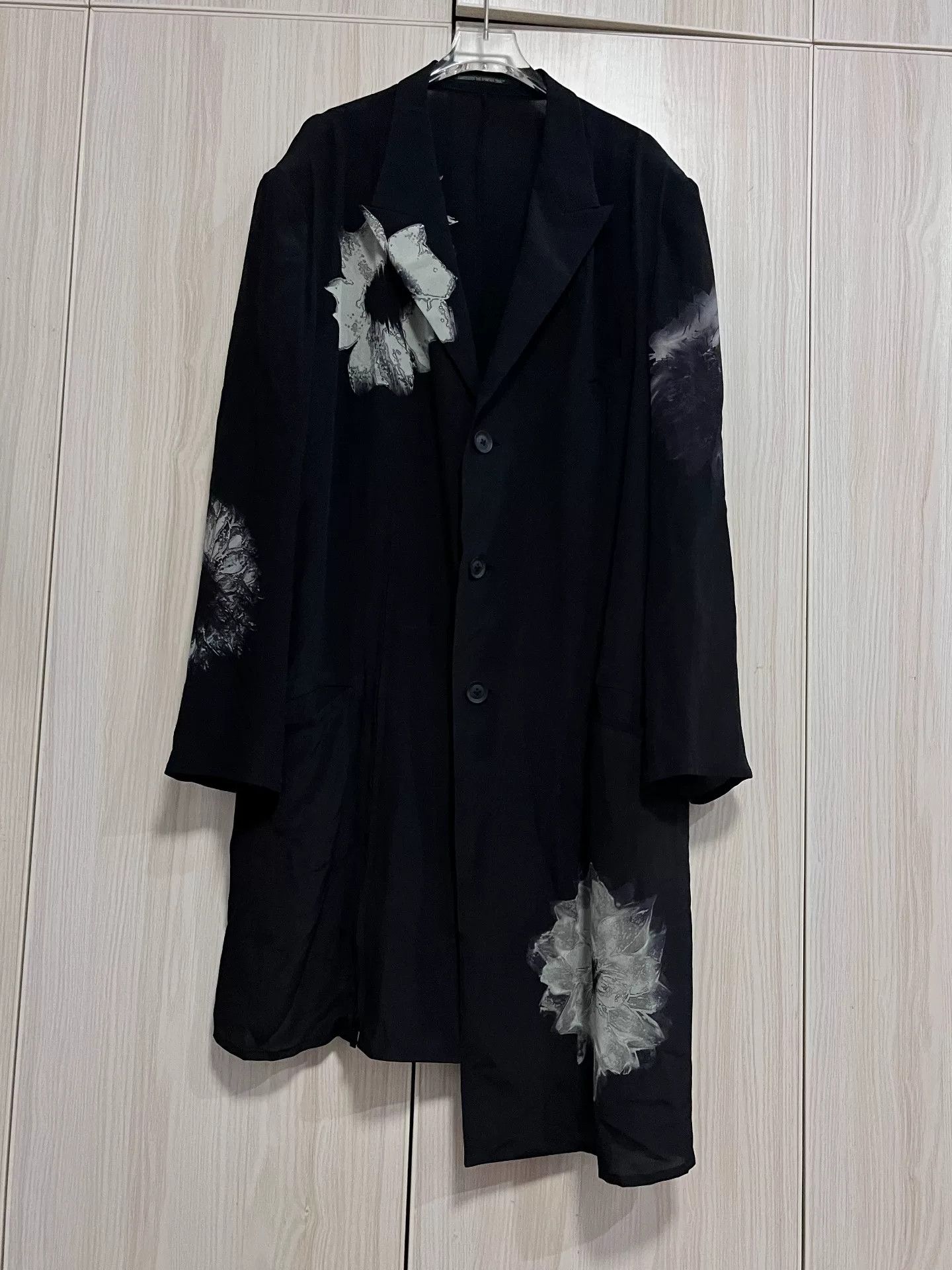 Yohji Yamamoto Yohji Yamamoto Silk Printed Jacket Size M / US 6-8 / IT 42-44 - 1 Thumbnail