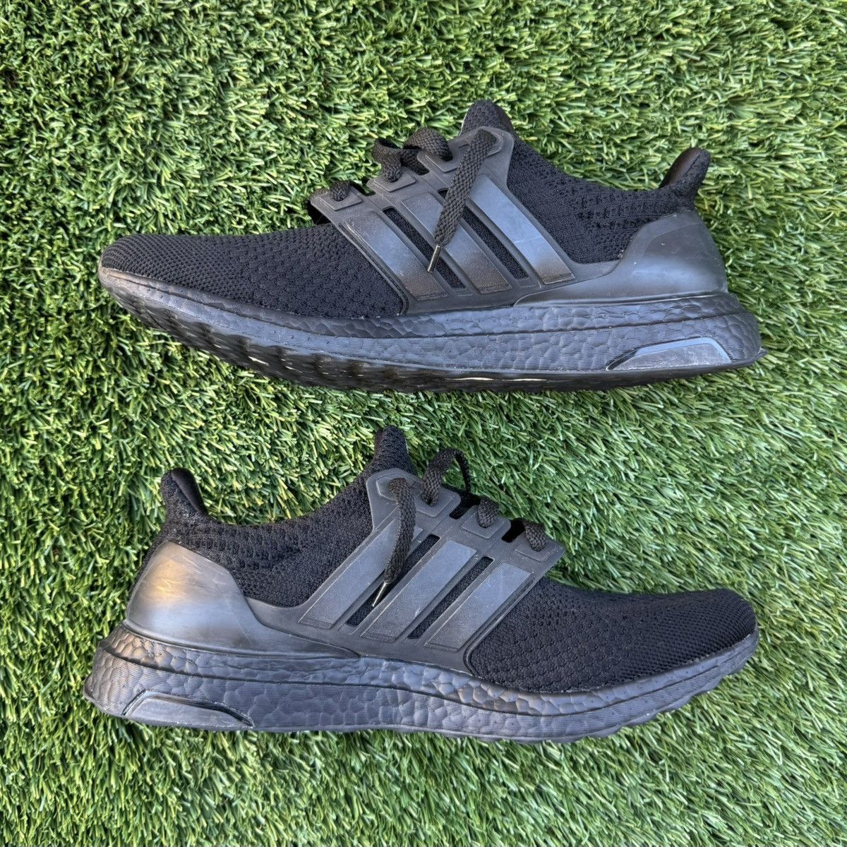 Adidas Adidas Ultraboost 5.0 DNA Triple Black Size 11W (9.5 Men) Size US 11 / IT 41 - 2 Thumbnail