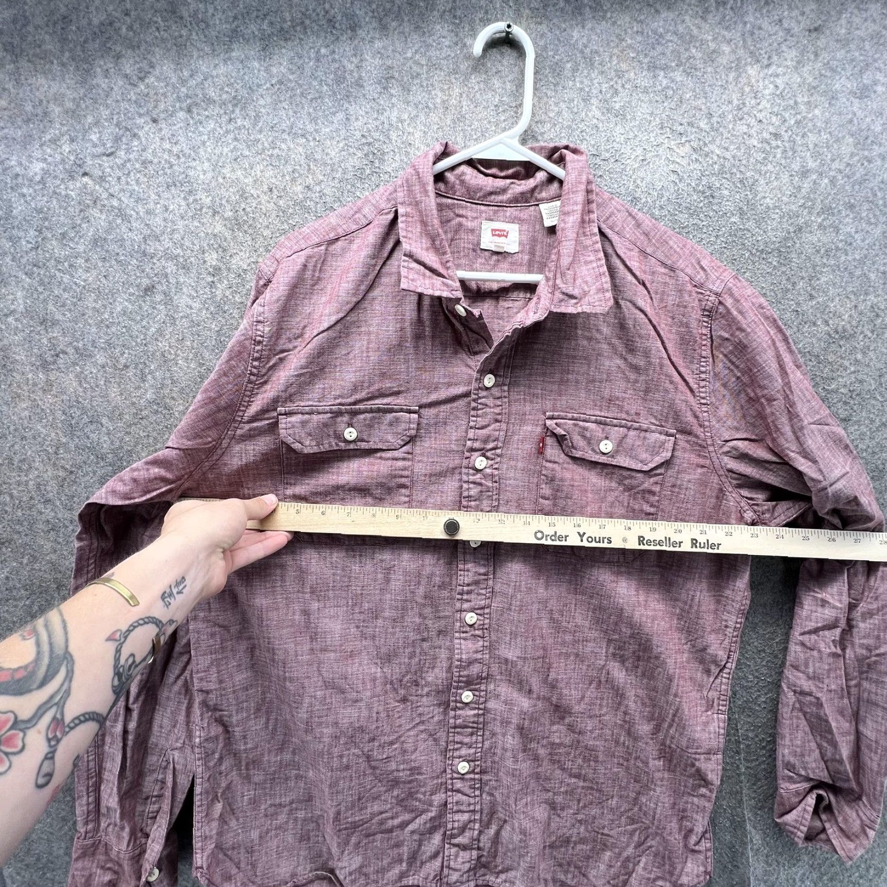Levi's Levi's Shirt Mens XL Red Chambray Long Sleeve Button Up Pockets Casual Cotton Size US XL / EU 56 / 4 - 4 Thumbnail