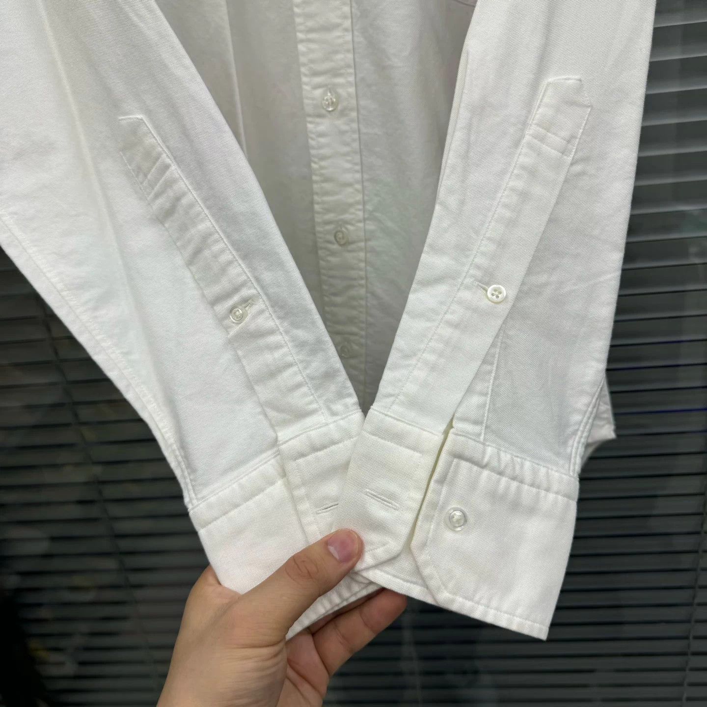 Thom Browne tb red blue 4-bar shirt Size US S / EU 44-46 / 1 - 3 Thumbnail