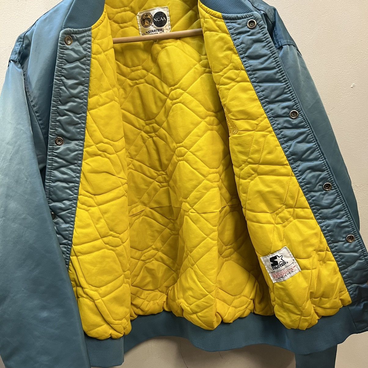 Starter × Vintage Vintage Starter UCLA Bruins Satin Jacket Size US XL / EU 56 / 4 - 11 Thumbnail