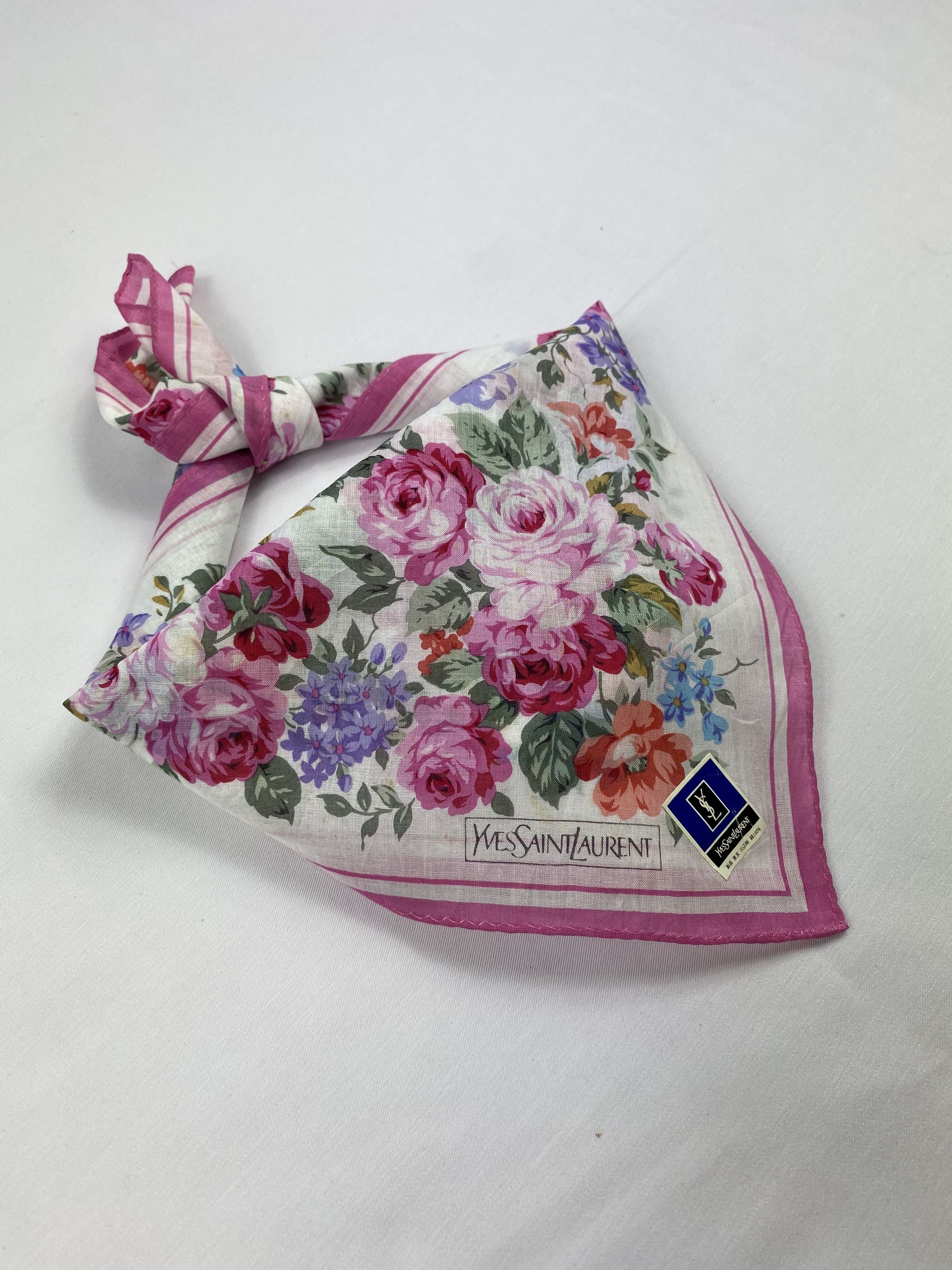 Yves Saint Laurent Yves Saint Laurent Handkerchief / Bandana / Neckerchief Size ONE SIZE - 2 Thumbnail