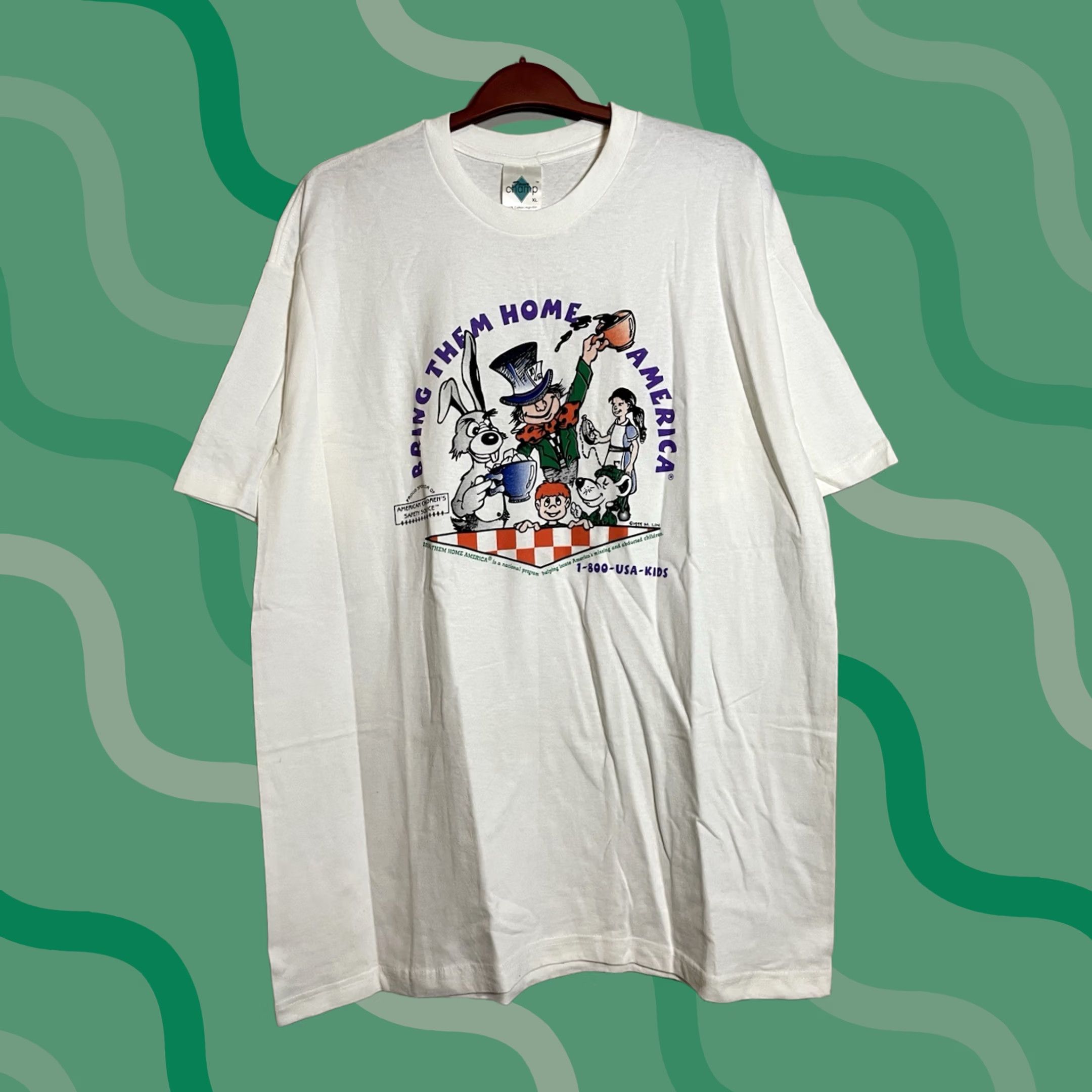 Vintage VINTAGE 90s Alice in Wonderland T-Shirt Bring them Home XL Men White | T-Shirt | Alice in Wonderland | 90s | XL Mens Size US XL / EU 56 / 4 - 1 Thumbnail