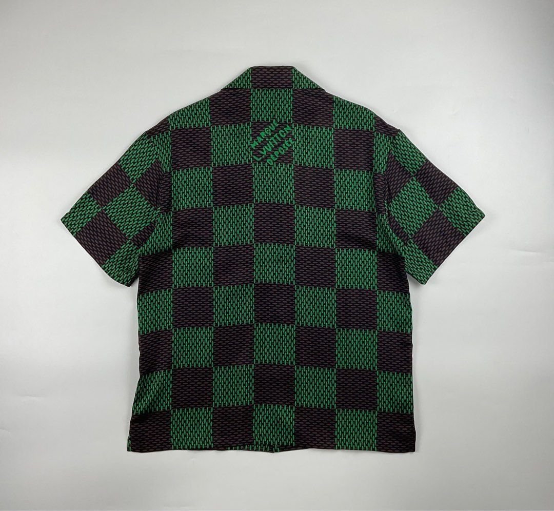Louis Vuitton Open collar short-sleeved silk shirt Size US S / EU 44-46 / 1 - 2 Thumbnail