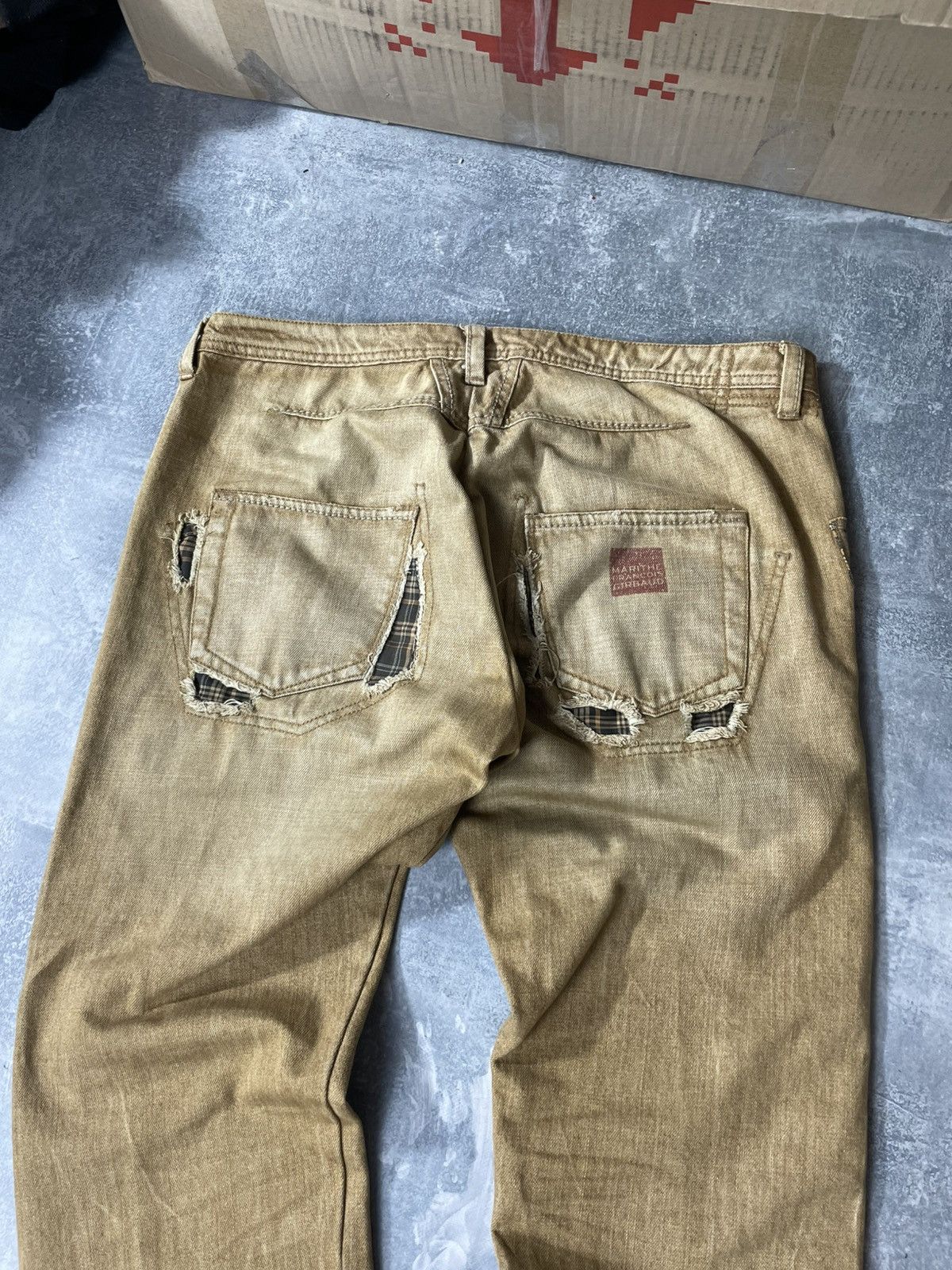 Marithe + Francois Girbaud Marithe Francois Girbaud vintage MFG Y2K buttons pant jeans Size US 33 - 5 Thumbnail