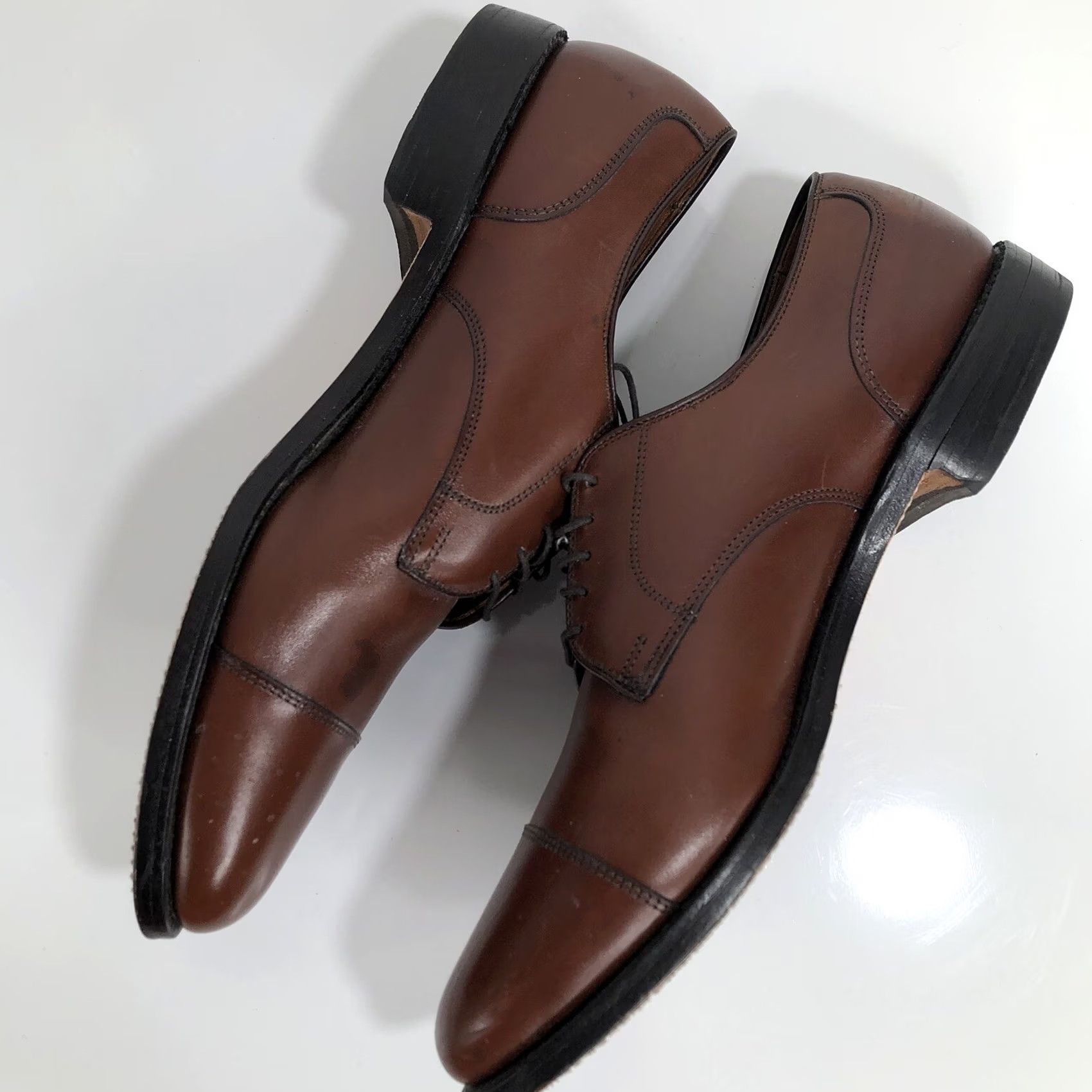 Allen Edmonds Allen Edmonds Margate Mens 10.5 Brown Cap Toe Oxford Dress Shoes Mens Cap Toe Oxford Brown 10.5 Allen Edmonds Margate Shoes Women/Men? Size ONE SIZE - 4 Thumbnail