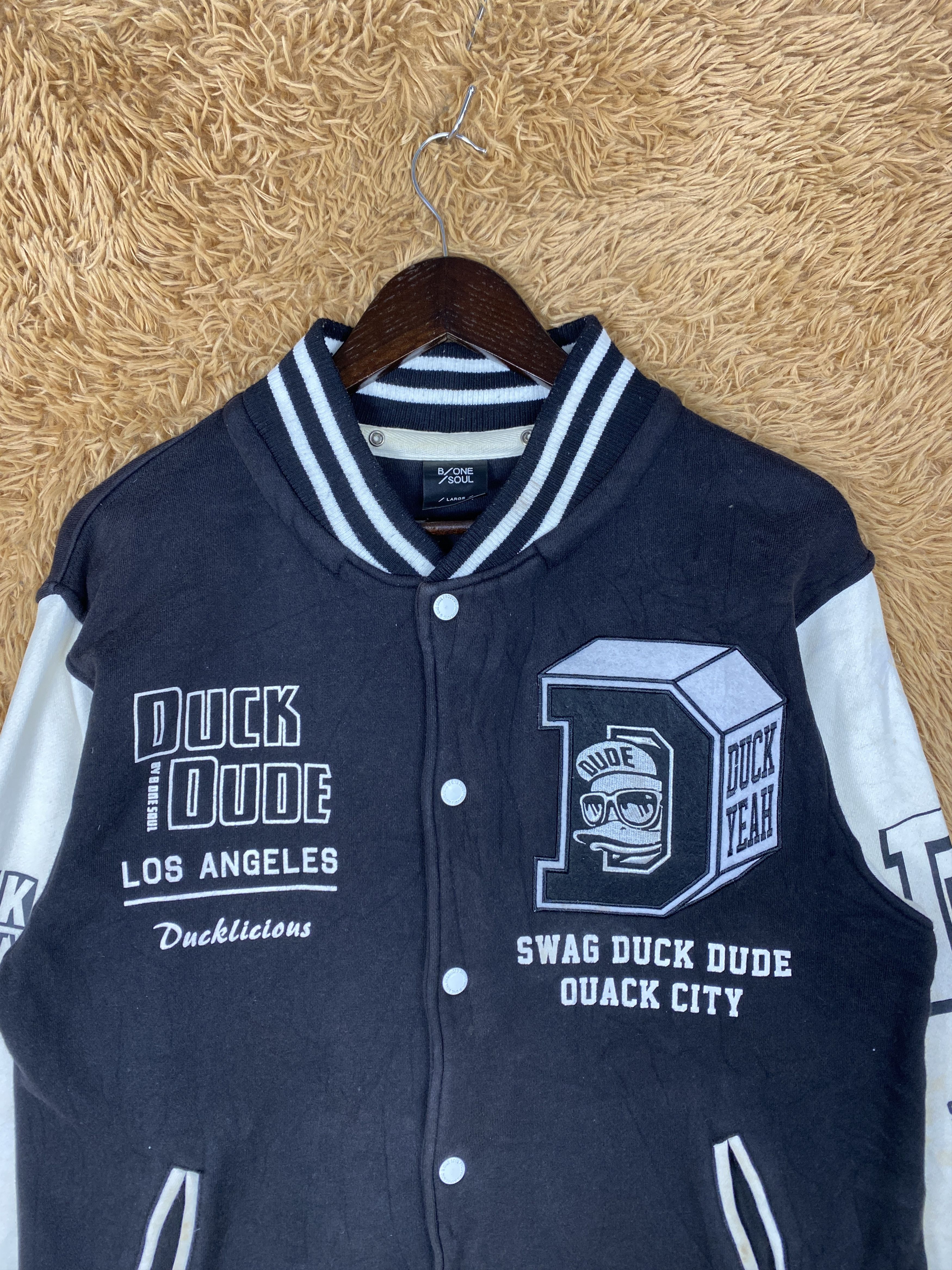 MLB Vintage Swag Duck Dude Button Varsity Sweatshirts PS0393 Size US L / EU 52-54 / 3 - 2 Thumbnail