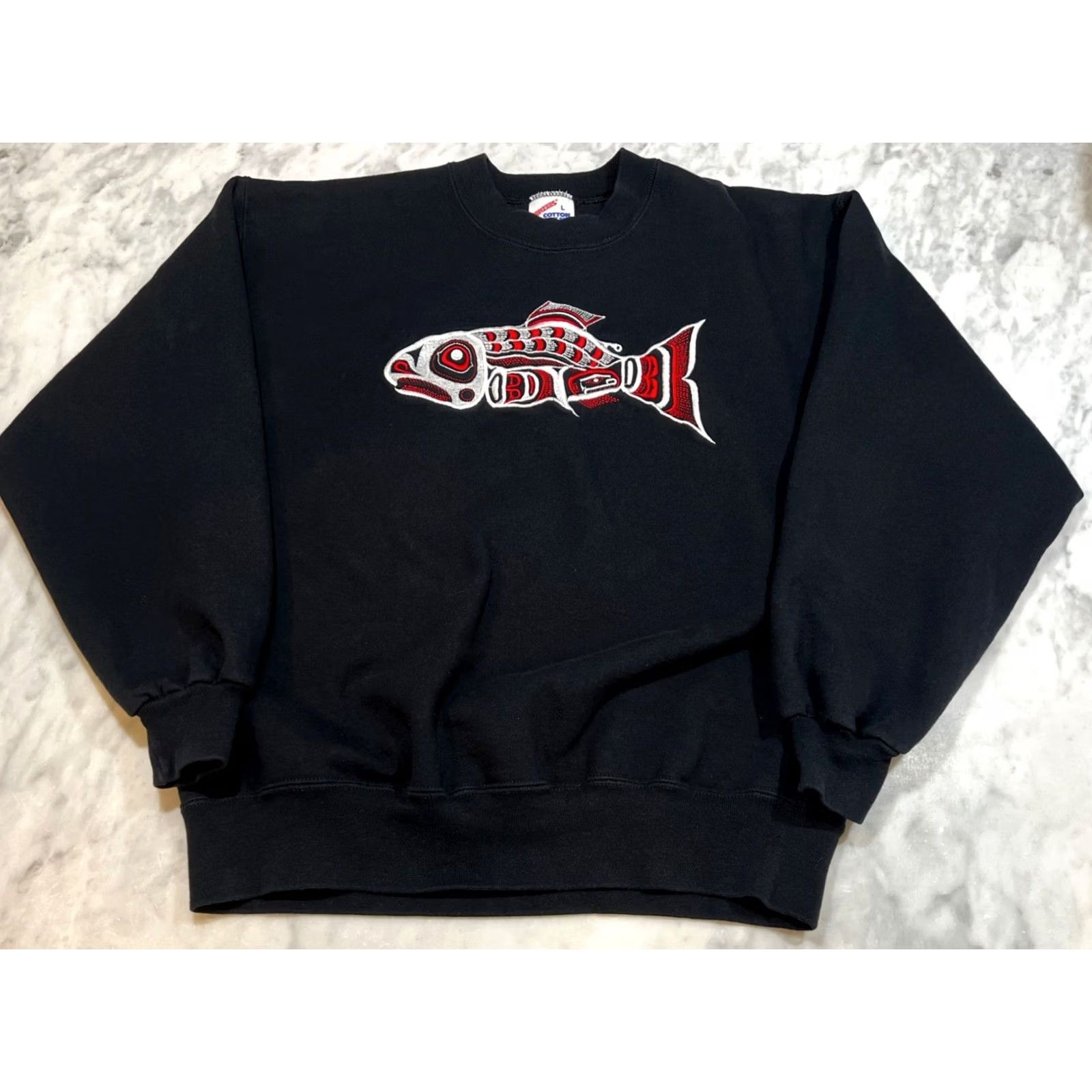 Jerzees VINTAGE Jerzees Alaska Sweatshirt Men L Black Cotton Fleece Embroidered Fish Formline Art Crew Neck Heavyweight Pullover USA Winter Fall Spring Size US L / EU 52-54 / 3 - 2 Thumbnail