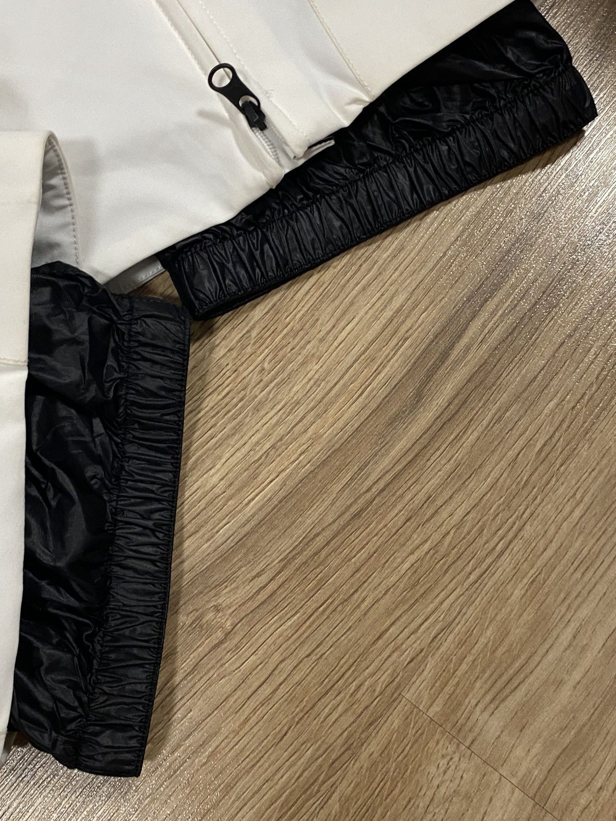 Bogner Bogner Fire Ice Sky Pants New With Tags Size: L RRP: 400$ Size 34" / US 12 / IT 48 - 24 Thumbnail