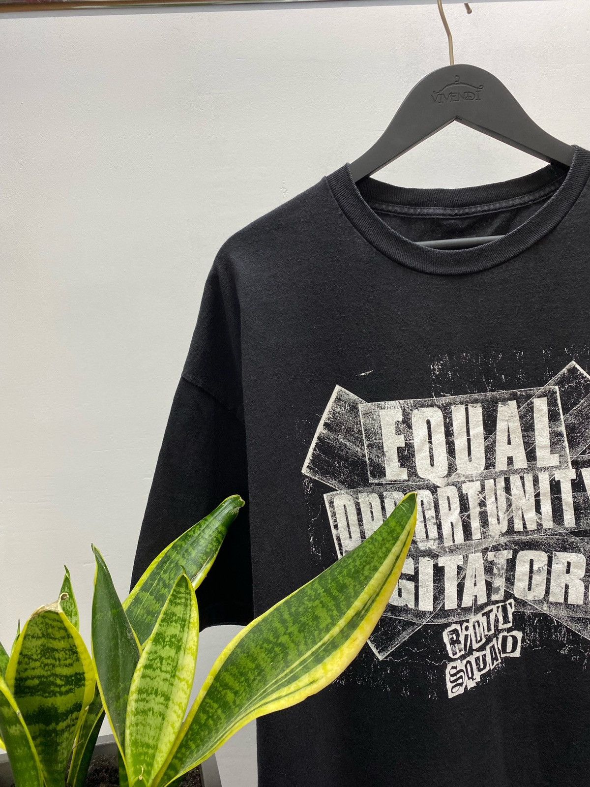 Vintage × WWE × WWF Riot Squad Equal Opportunity Agitator WWE Wrestling T Shirt Size US XXL / EU 58 / 5 - 5 Thumbnail