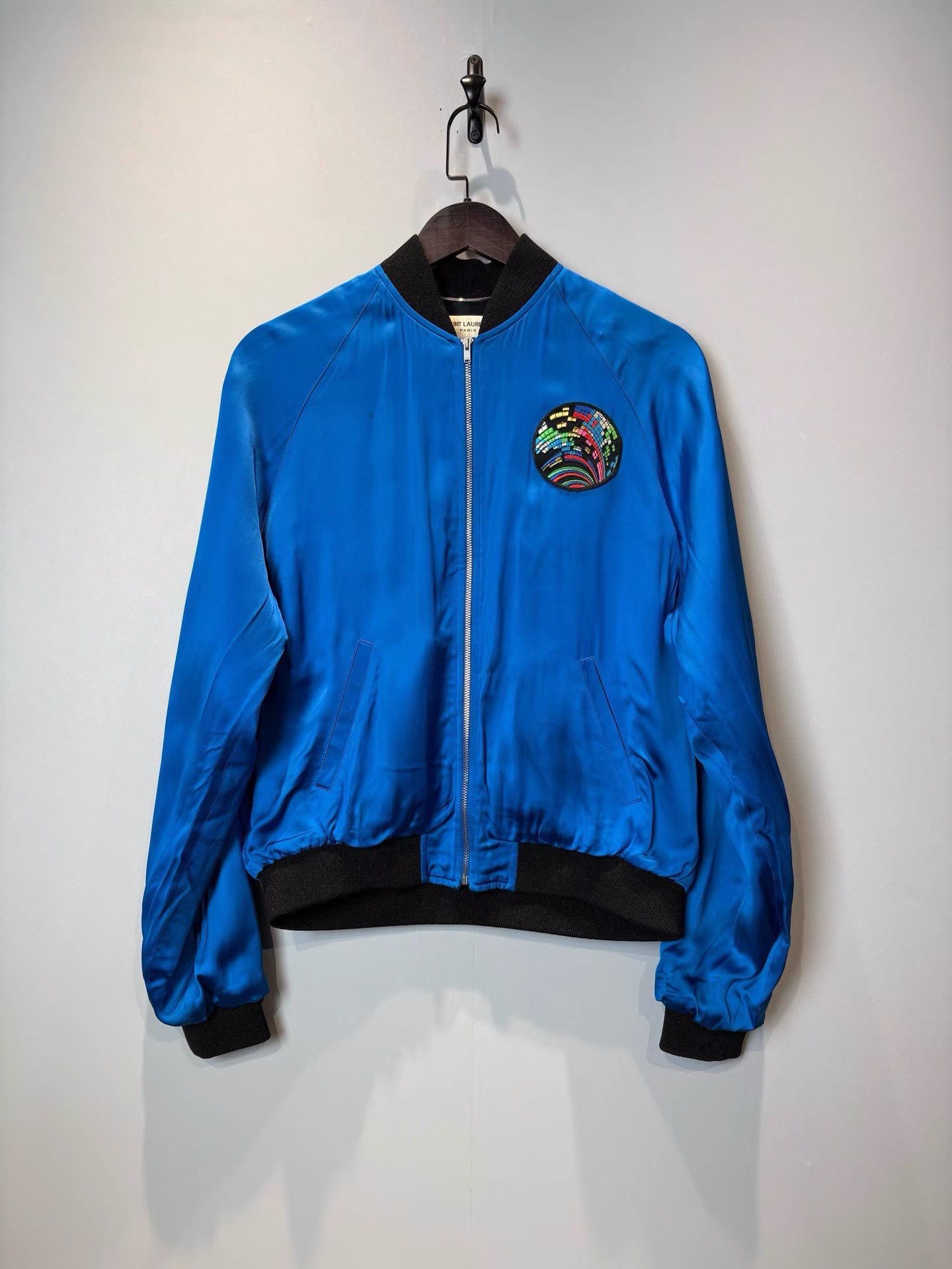 Saint Laurent Paris Saint Laurent Silk Shark Patch Runway Piece K36 Size US M / EU 48-50 / 2 - 1 Thumbnail