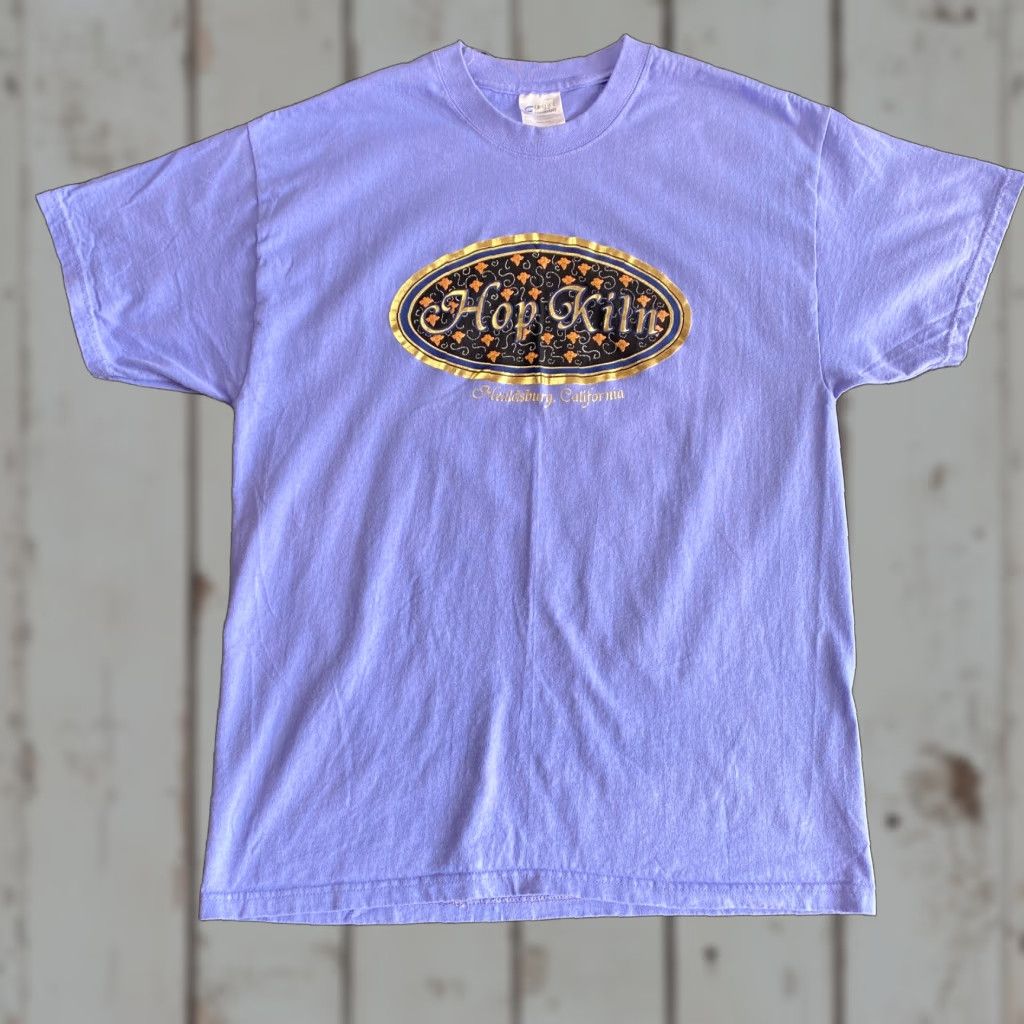 Port & Company VINTAGE Port & Company T-Shirt L Purple Gold Ornate Excellent Purple Size US L / EU 52-54 / 3 - 1 Thumbnail