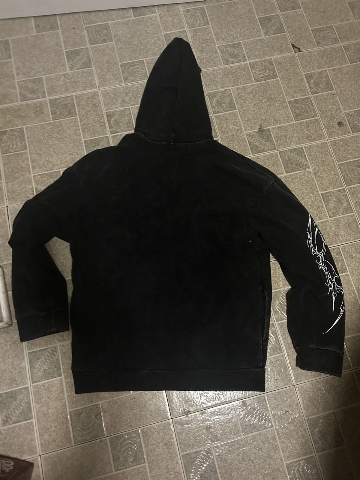Other Working on disappearing. Size US S / EU 44-46 / 1 - 5 Thumbnail