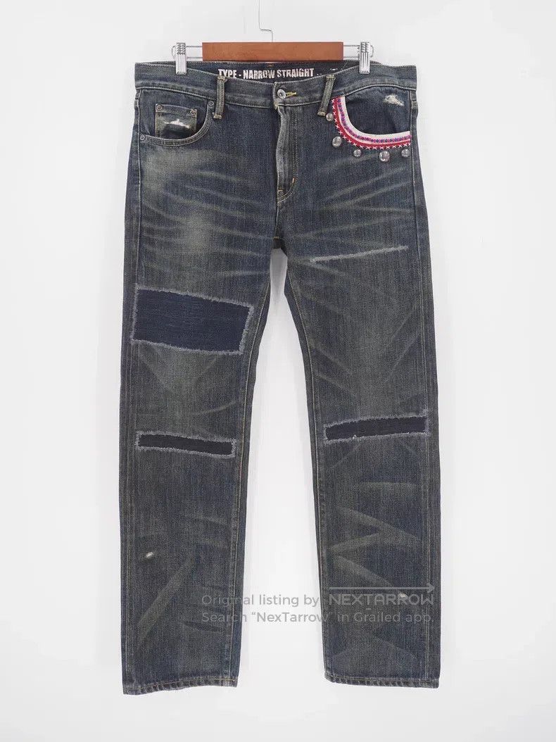 Neighborhood Neighborhood size L Jeans Size US 27 - 3 Thumbnail
