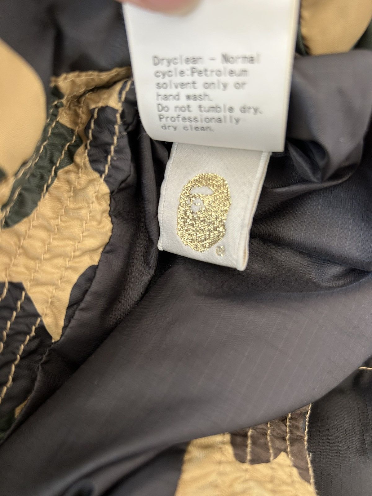 Bape 1st Camo Down Hoodie Jacket Size US M / EU 48-50 / 2 - 8 Thumbnail