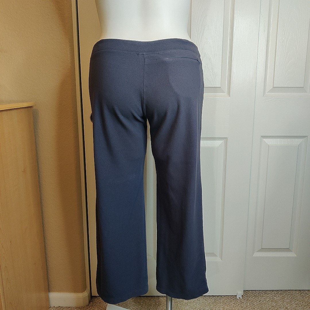 The North Face The North Face wide leg fleece crop yoga pants L Size 34" / US 12 / IT 48 - 3 Thumbnail